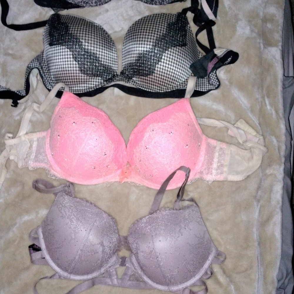 VS VERY SEXY BRAS